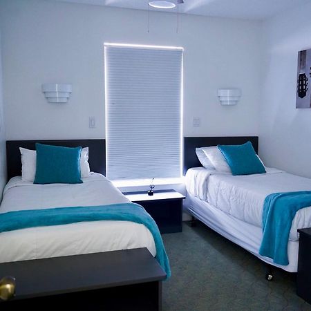 Enchanting Escape 3 Bedroom Minutes From Disney! Kissimmee Exteriér fotografie