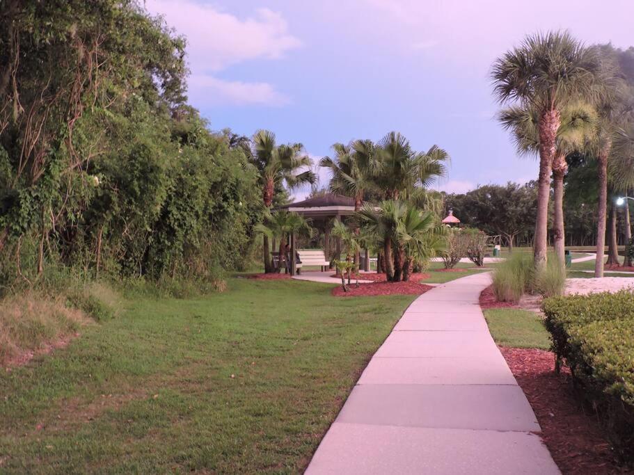 Enchanting Escape 3 Bedroom Minutes From Disney! Kissimmee Exteriér fotografie