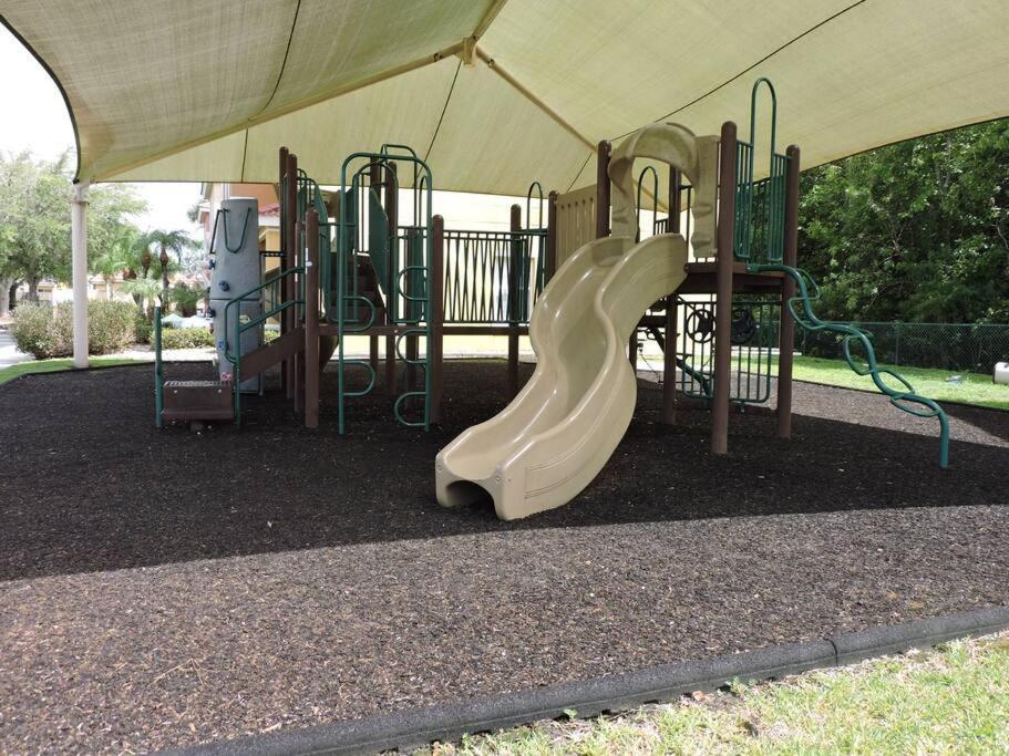 Enchanting Escape 3 Bedroom Minutes From Disney! Kissimmee Exteriér fotografie